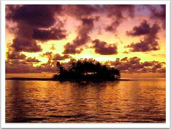Mentawai , Mentawai Si Cantik nan Eksotis : Kepulauan Mentawai