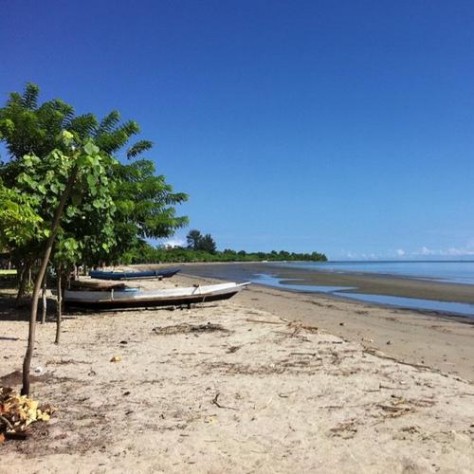 Pantai  batu gong - Sulawesi Tenggara : Pantai Batu Gong Kendari Sulawesi Tenggara